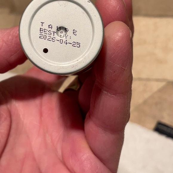 Oxygenetix Oxygenating Foundation. Build Beautifully for Complete coverage.5oz - Picture 8 of 10